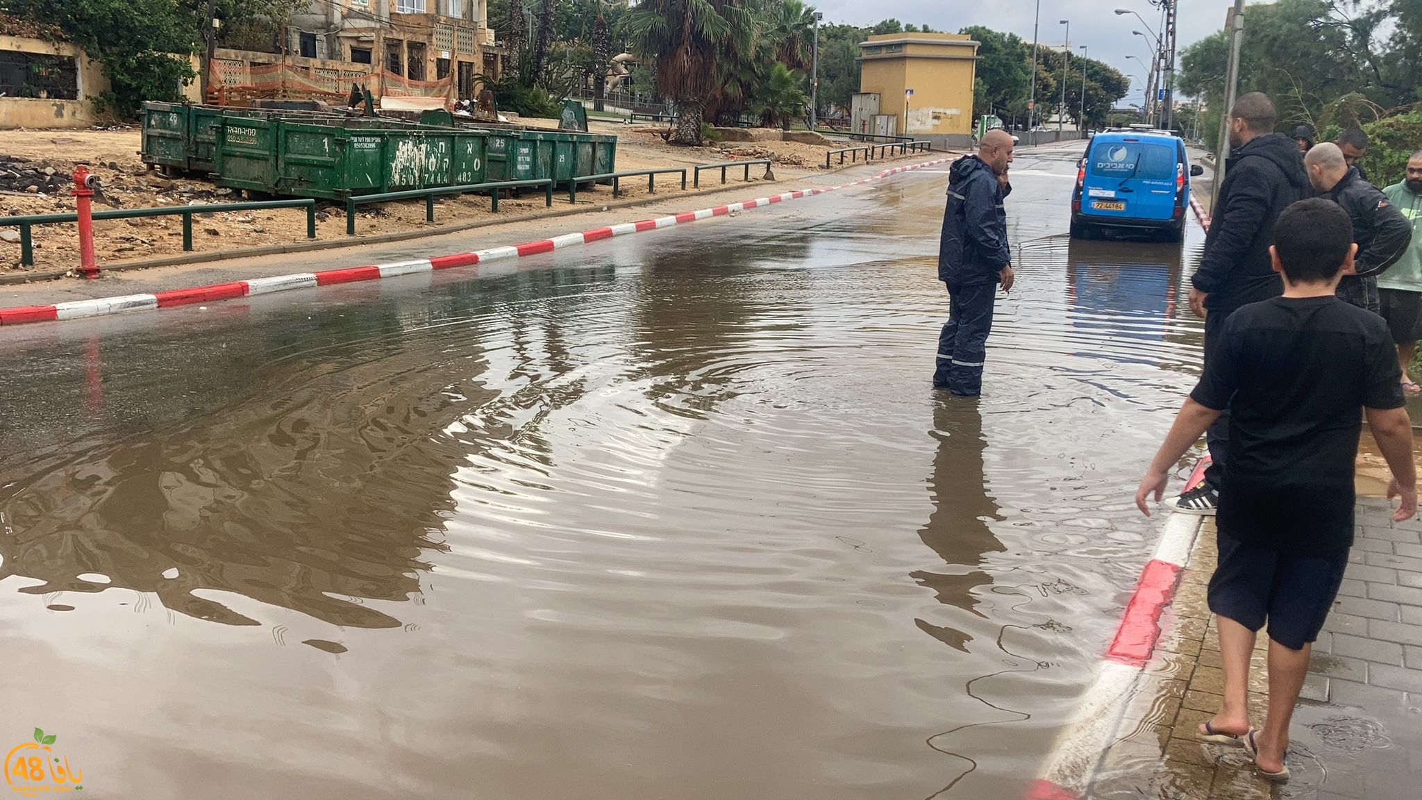  فيديو: مياه الأمطار تغمر عدداً من البيوت في مدينة يافا 